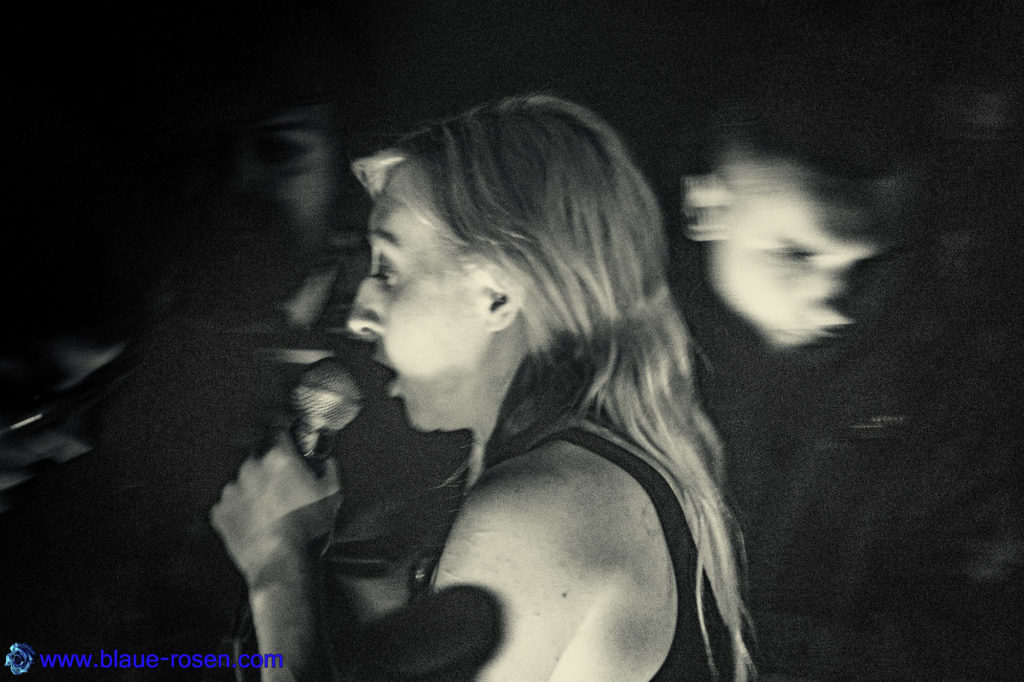 Lingua Ignota live photo