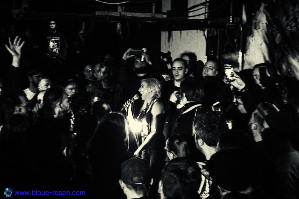 Lingua Ignota live photo