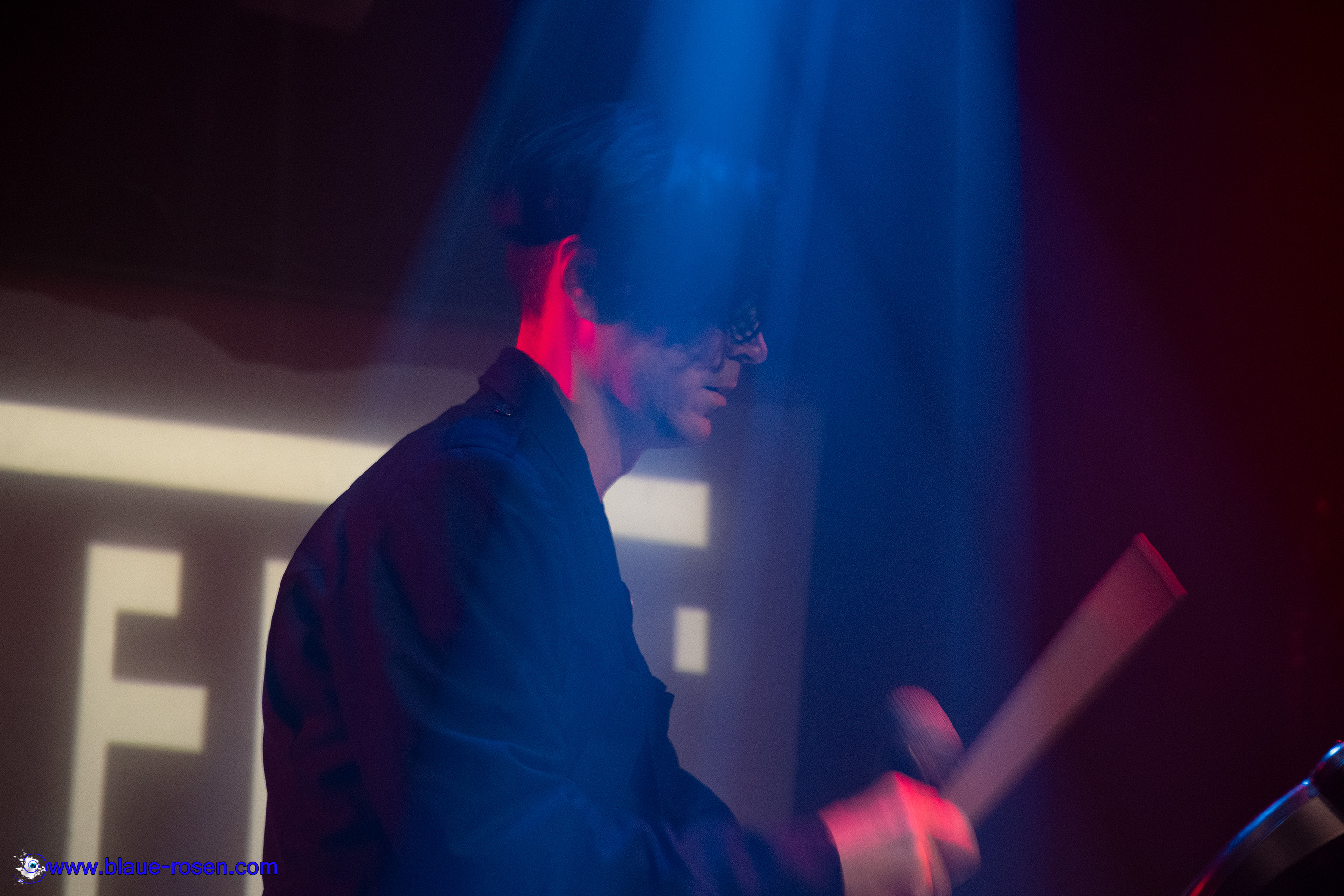 Automelodi live at Hootananny