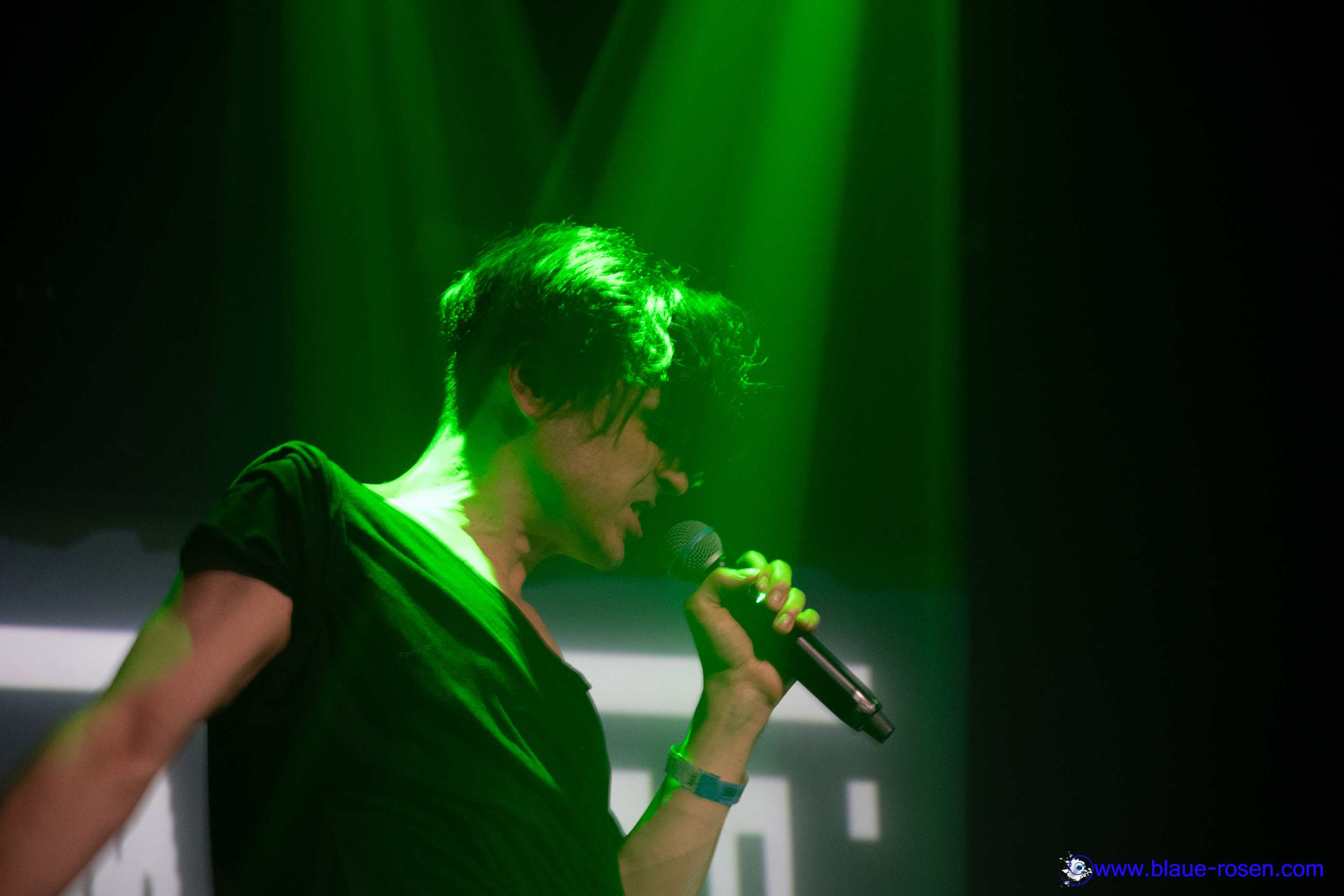 Automelodi live at Hootananny