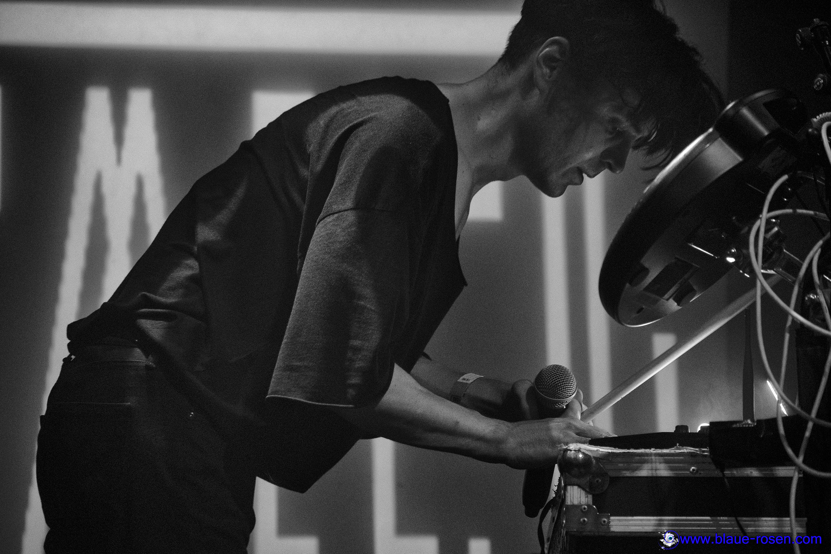 Automelodi live at Hootananny