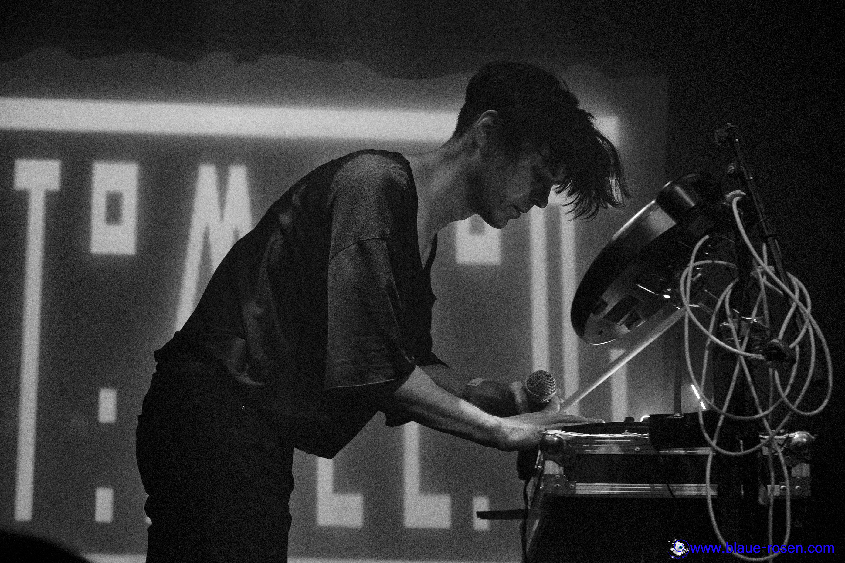 Automelodi live at Hootananny